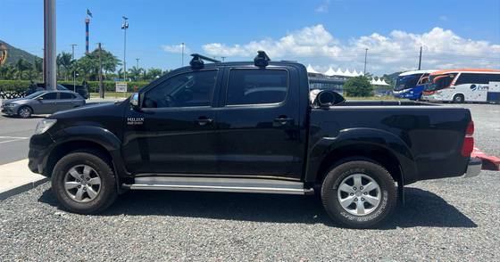 TOYOTA HILUX 3.0 SRV 4X4 CD 16V TURBO INTERCOOLER DIESEL 4P AUTOMÁTICO